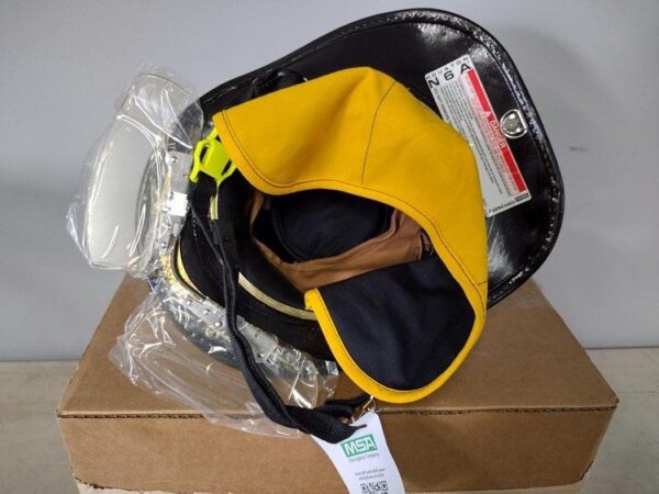 2023 Cairns N6A Fire Helmet - Image 5